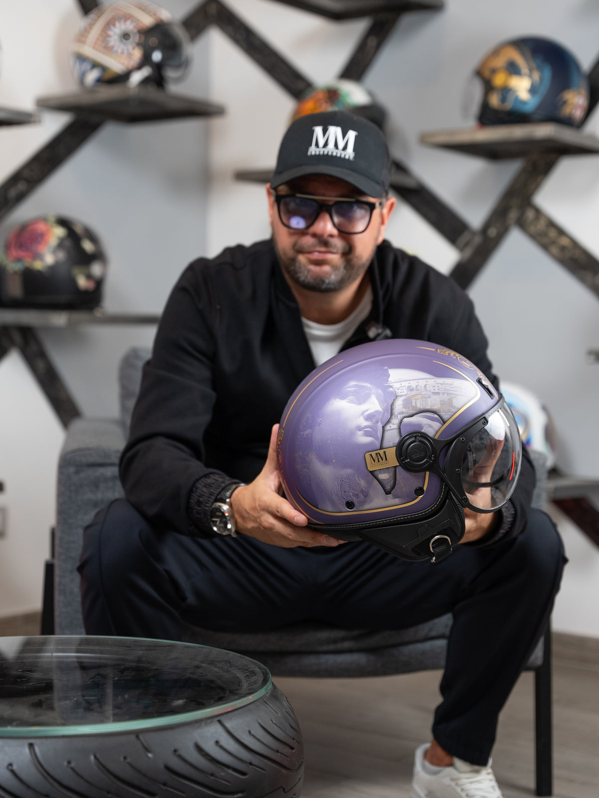 Marzio Morvillo con casco MM Independent